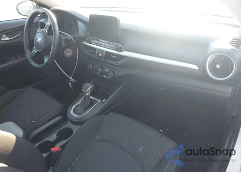 2020 Kia Forte Lxs z USA, uszkodzony, nr VIN 3KPF24AD6LE161915